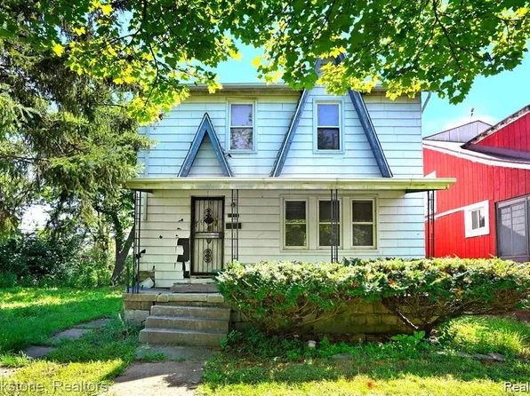 19640 Yacama Rd, Highland Park, MI 48203