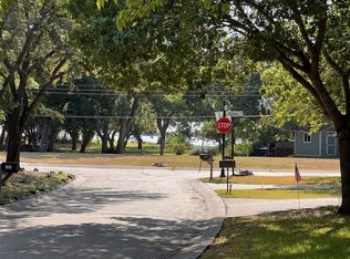 120 Darrell Dr, Heath, TX 75032