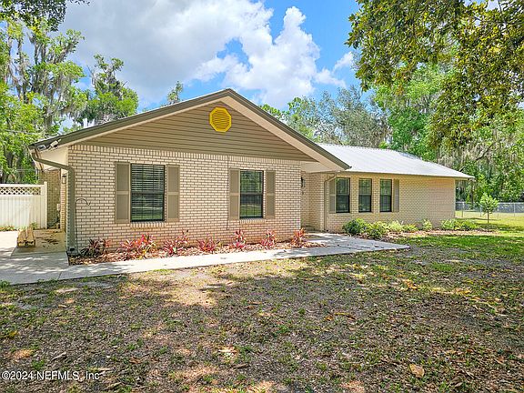 3rd image of 6064 SILVER LAKE Drive