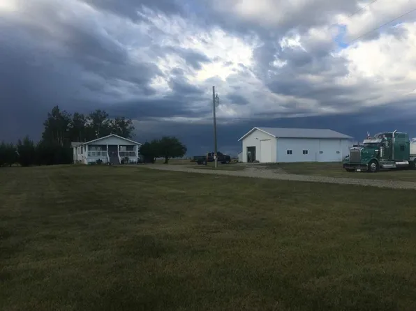20574 W Twp #823, Road Rural Northern Sunrise County, AB T8S 1S4
