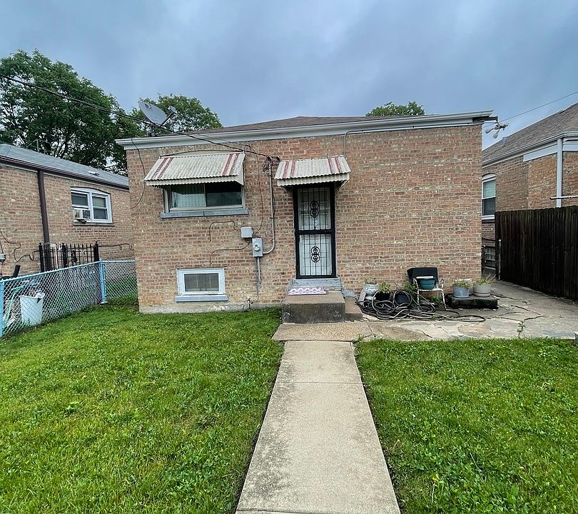 2nd image of 10504 S Peoria St