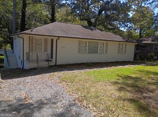 754 Pinehill Dr SE, Smyrna, GA 30080