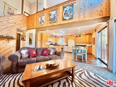 43236 Bow Canyon Rd, Big Bear Lake, CA, 92315
