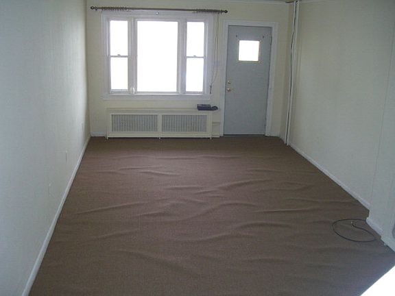 2nd image of 404 W Market St