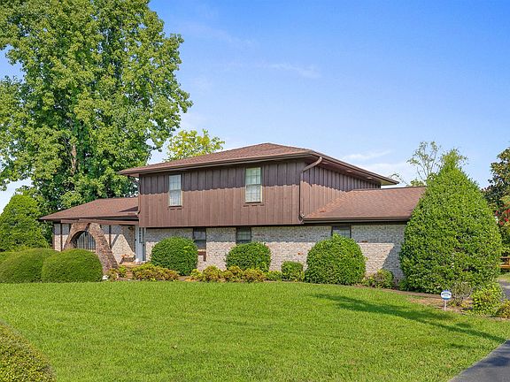 2nd image of 7905 Orchard Valley Dr