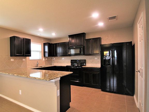 2nd image of 2061 Brandywine Dr