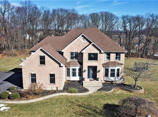7615 Franklin Cir, Coopersburg, PA 18036