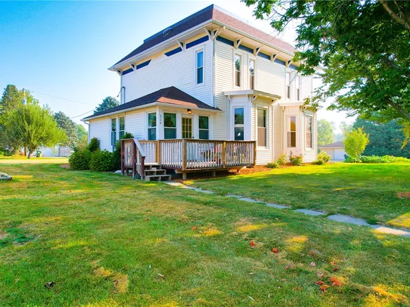 314 7th St, Menlo, IA 50164