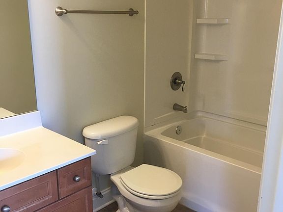Upstairs guest bathroom
