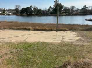 9511 4th Bay St APT 2, Norfolk, VA 23518