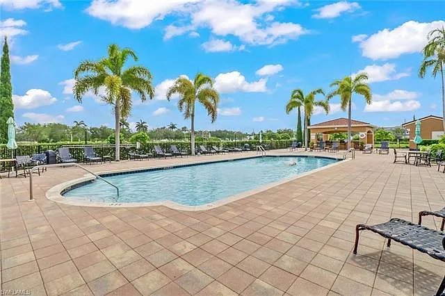 1820 Florida Club Cir #CIRCLE2210 — Photo 32