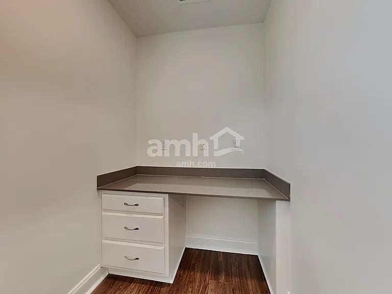 313 W Cartess Rd — Photo 12