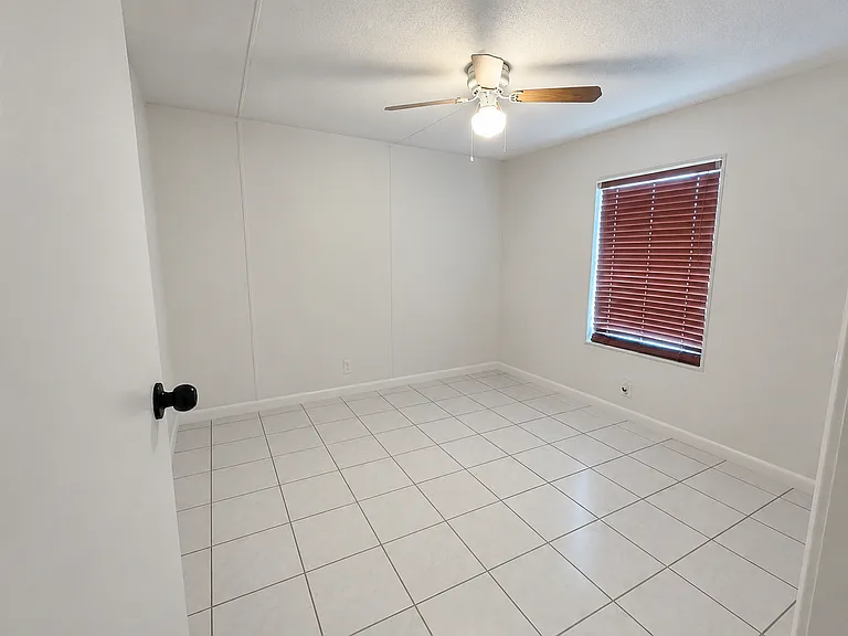 19800 SW 180th Ave #583-3 — Photo 3