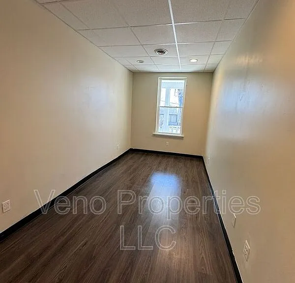 219 Spring Ave #1 — Photo 15