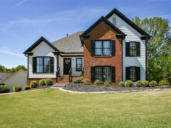 10 Arbor Hills Rd S, Talking Rock, GA 30175