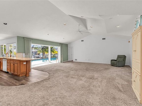 4th image of 1601 Orleans CT