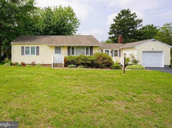 407 Elizabeth St, Georgetown, DE 19947