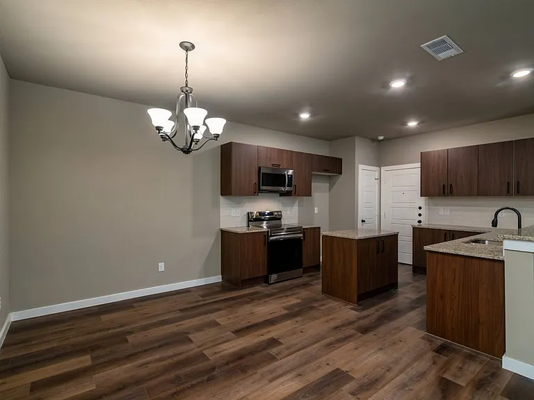 620 Harvest Moon Dr — Photo 7
