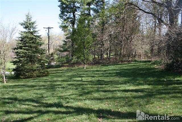2nd image of 128 McCarson Dr