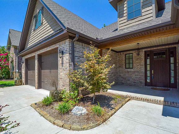 2nd image of 108 Cove Creek Ct