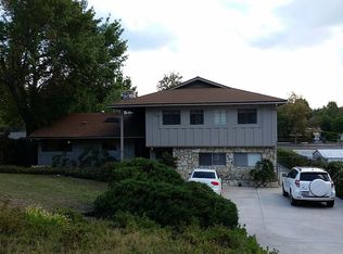 23526 Oxnard St, Woodland Hills, CA 91367