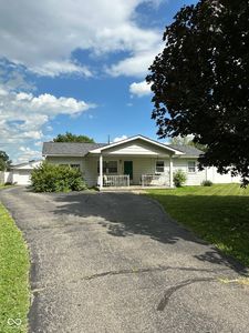 261 Woodlane Dr, Columbus, IN, 47201