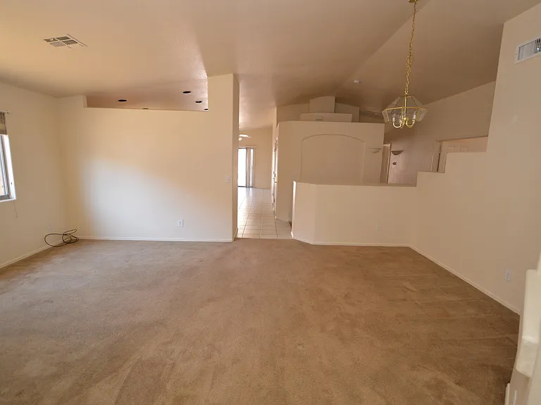 65 N Shadow Creek Pl — Photo 3