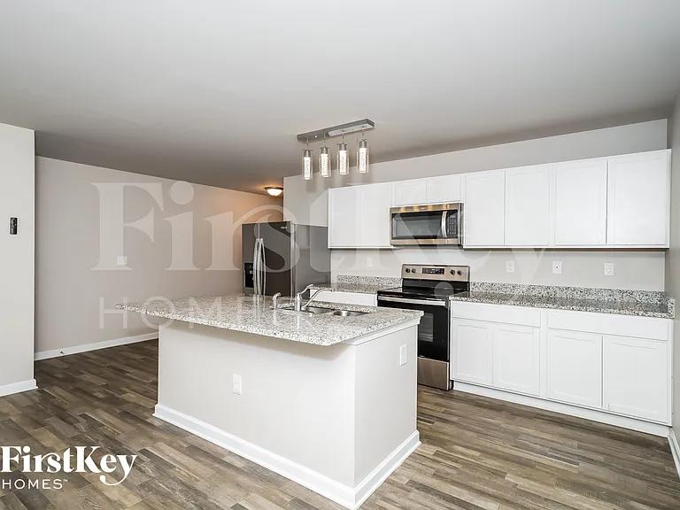 2550 Wood Bend Ln — Photo 7