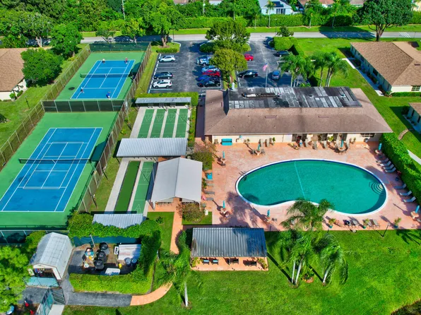 14010 Nesting Way, Delray Beach, FL 33484