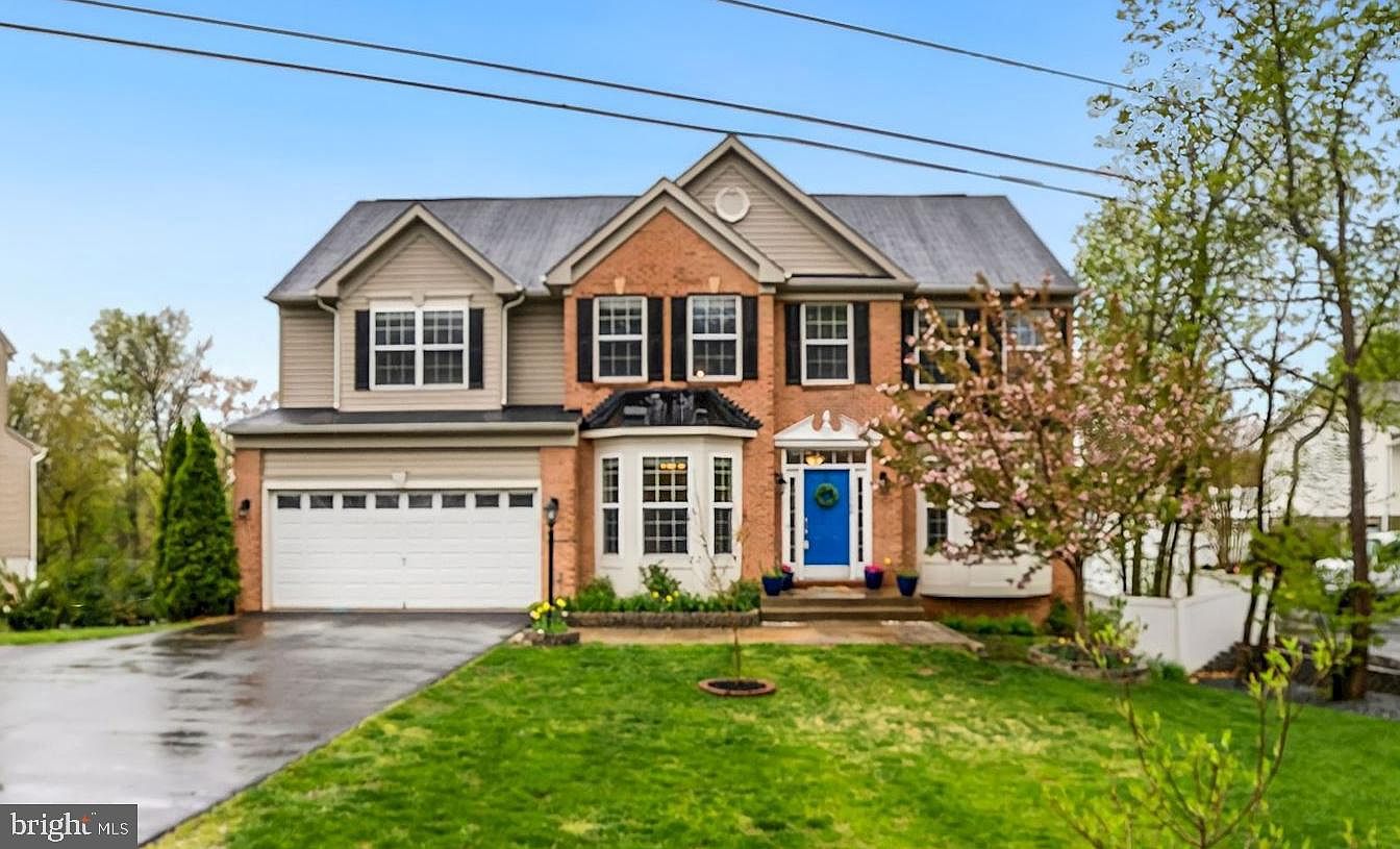 17588 Duke St, Dumfries, VA 22026 Zillow