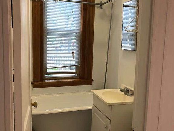 2nd image of 99 Hancock St #12B