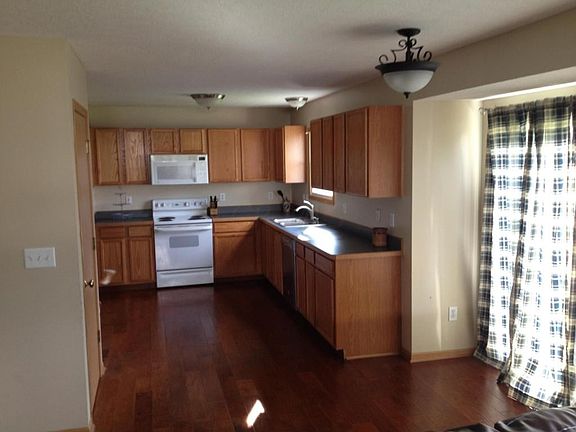 5th image of 1108 Nutmeg Dr