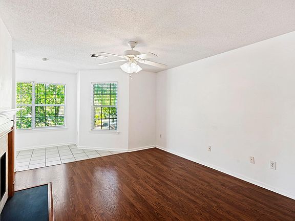5th image of 188 Midland Pkwy APT 220