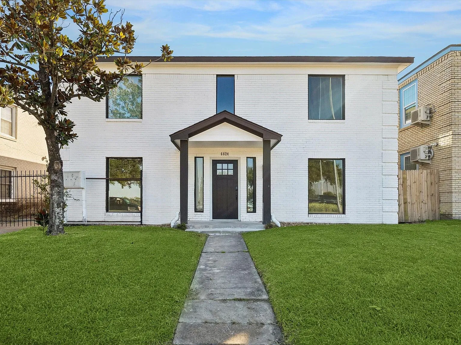 1 bed, 1.0 bath, 750 sqft, $1,550 — Photo 1