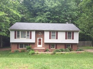 12322 Willow Woods Dr, Fredericksburg, VA 22407