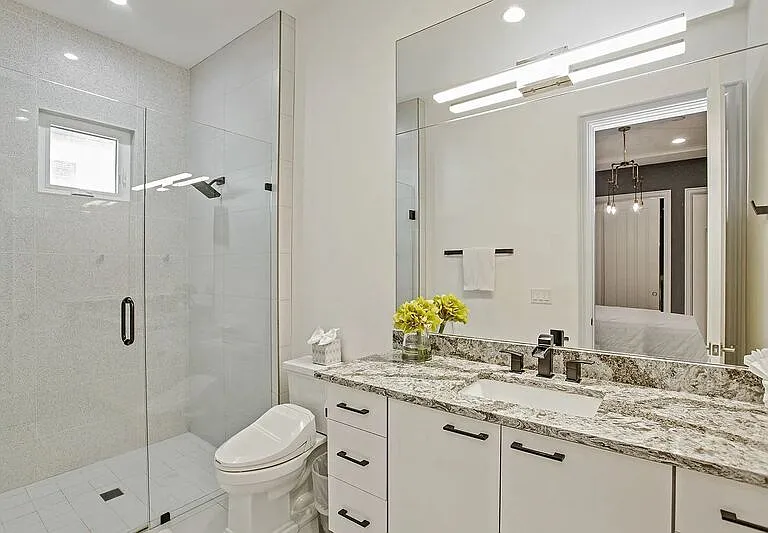 10372 Kensington Shore Dr — Photo 25