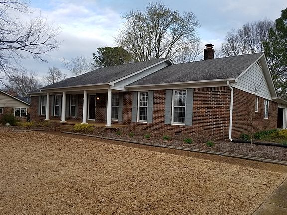 5th image of 253 Chickering Rd
