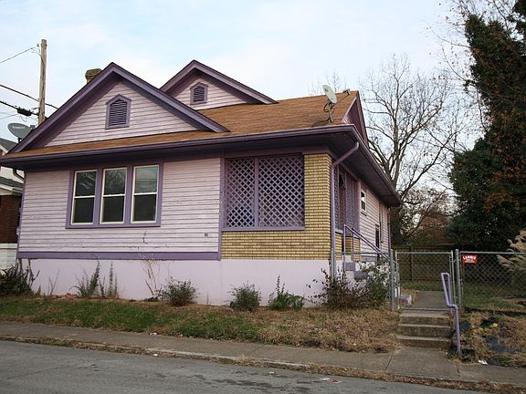 2nd image of 413 S 40th St