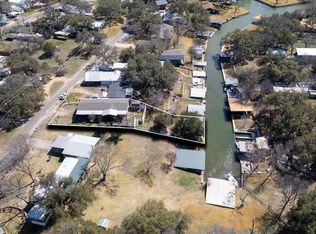 345 Co Rd 136C, Kingsland, TX 78639
