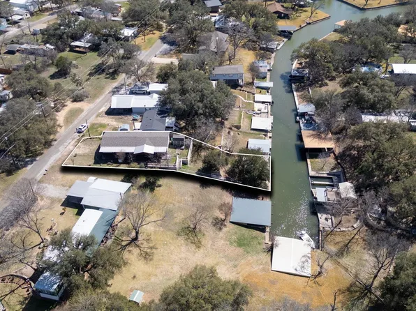 345 Co Rd 136C, Kingsland, TX 78639