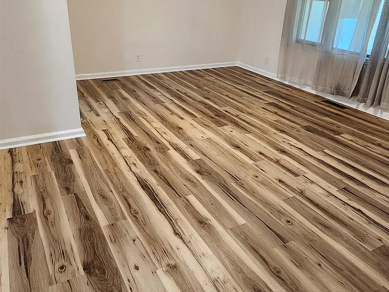 203 Springdale Dr #1 — Photo 16