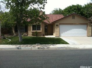 2231 Orchard Creek Dr, Newman, CA 95360