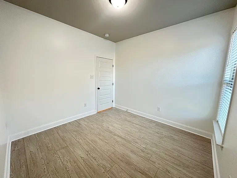 138 Gardencove Cir — Photo 21