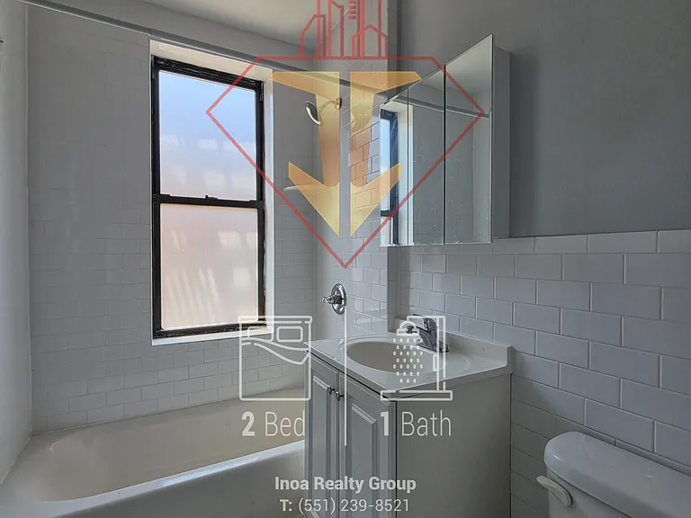 458-460 Kennedy Blvd #8 — Photo 6