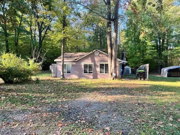 912 Arbor Dr, Lake, MI 48632