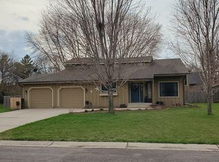 1454 Hansen Dr SW, Willmar, MN 56201