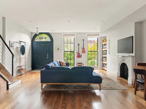 410 Decatur Street image 1 of 10