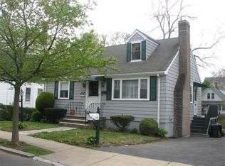 17 Station Rd, Salem, MA 01970