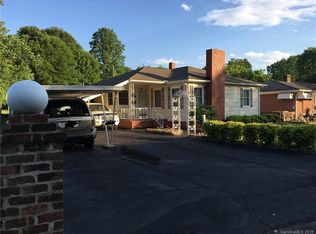 205 Westview Dr, Lincolnton, NC 28092