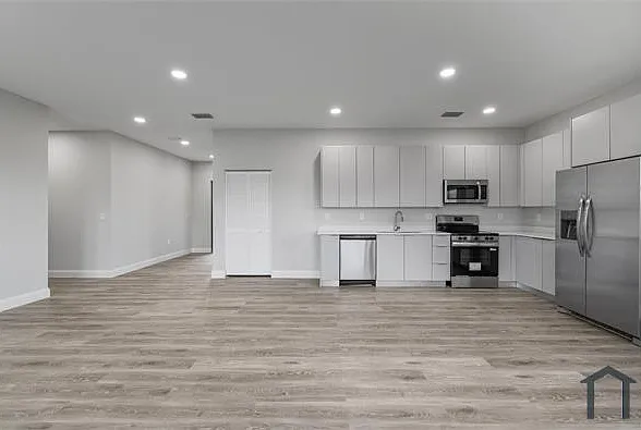 3 bed, 1582 sqft, $2,175 — Photo 4